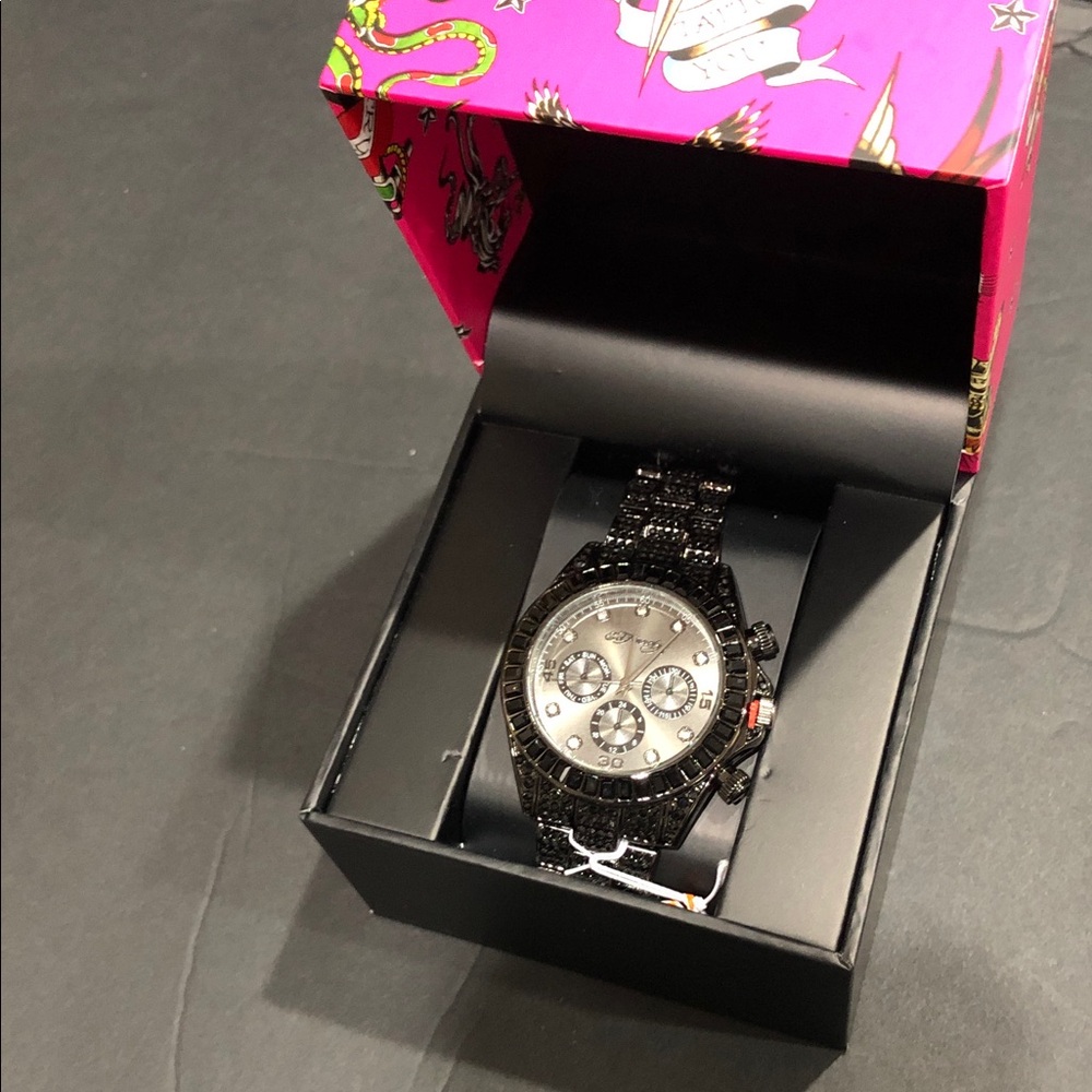 Ed Hardy black onyx look gemstone bling wristwatch new in pink Ed Hardy logo box